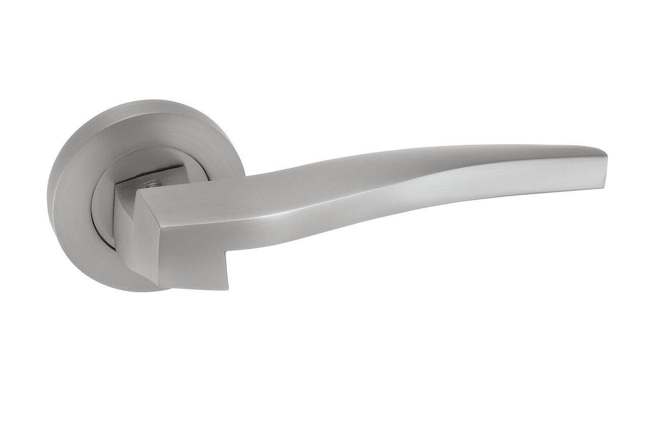 Ручки для входных дверей Oro&Oro ERGONOMIC 035-16E Матовый хром