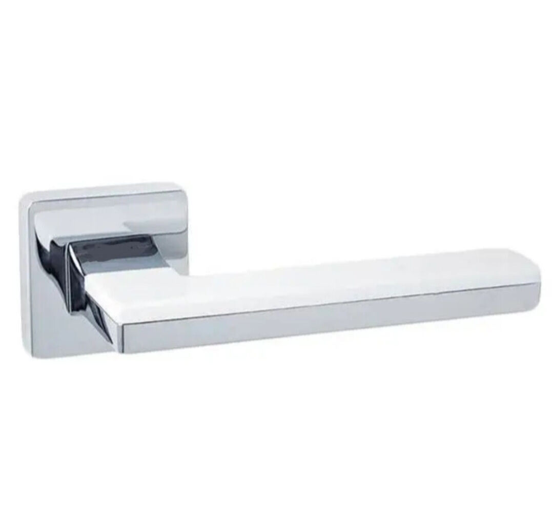 Ручки дверные GENRICH R77.722 CP/White хром/белая вставка (для межкомнатных/входных дверей)
